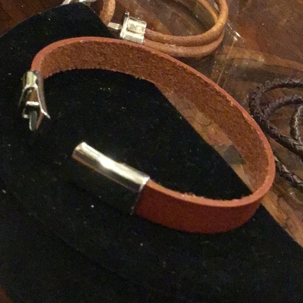 Bracelet - Picture 3 of 3